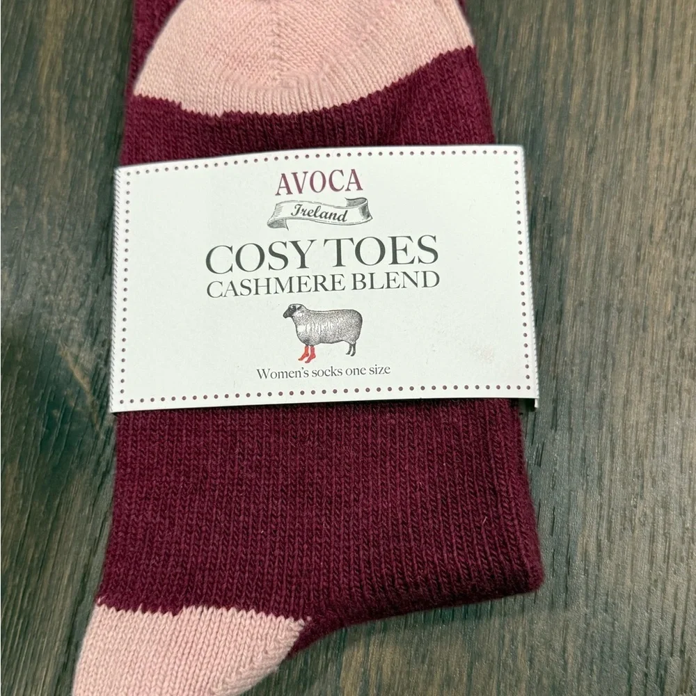 AVOCA Ireland Cosy Toes Women's Socks Cashmere Blend - Burgundy/Pink